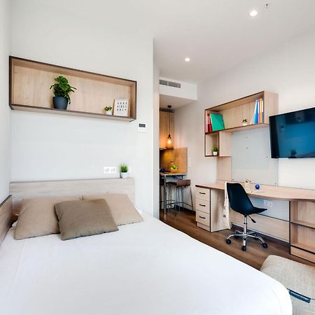 Livensa Living Studios San Sebastian Exterior photo
